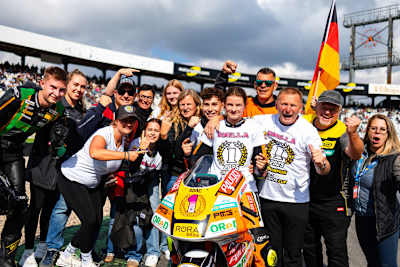 Party im Team Freudenberg mit Smilla Göttlich