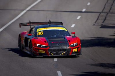 Erkennbare Beschädigung an der Front: Joel Eriksson wurde für den Startunfall beim FIA GT World Cup in Macau bestraft