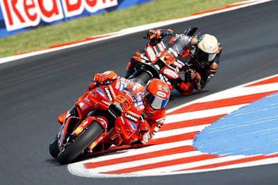 Filetstück des San Marino-GP: Marco Bezzecchi verfolgte Marc Marquez