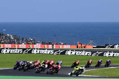 Aufgrund der Wetterlage in Australien wurden alle GP Rennen um eine Stunde nach hinten verschoben
