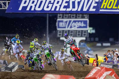 Jo Shimoda startete mit dem Red Plate des Meisterschaftsführenden