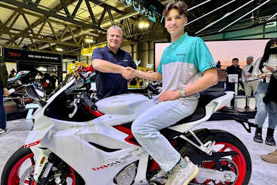 Phillip Tonn und Teamchef Paul Tobin