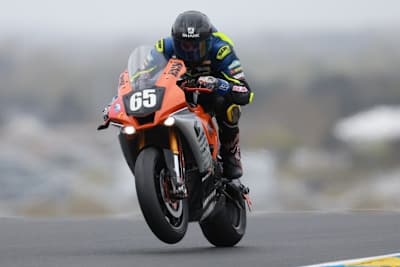 Daniel Rubin auf der Yamaha vom Team Motobox Kremer