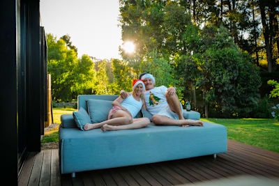 Weihnachtsgrüsse von Tiffany Cromwell und Valtteri Bottas