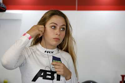 Sophie Flörsch 2021 in der DTM