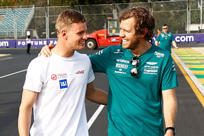 Mick Schumacher und Sebastian Vettel