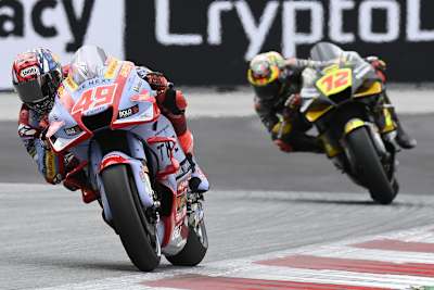 Fabio Di Giannantonio vor Marco Bezzecchi