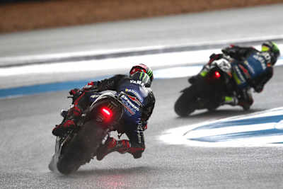 Fabio Quartararo hinter Cal Crutchlow