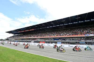 18 ist auch im Moto3-Feld das neue Mindestalter