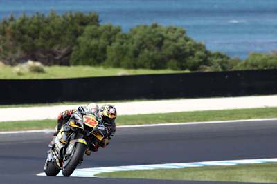 Marco Bezzecchi vor malerischer Kulisse