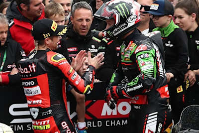 An Alvaro Bautista kam Jonathan Rea nicht vorbei, obwohl er schneller war