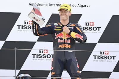 Daniel Holgado feiert seinen ersten GP-Sieg