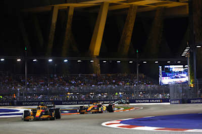 Lando Norris vor Daniel Ricciardo