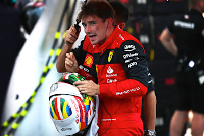 Das Gesicht von Charles Leclerc sagt alles