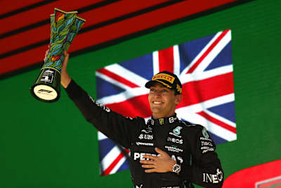 George Russell nach seinem Sieg in Brasilien 2022