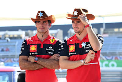 Carlos Sainz und Charles Lerclerc stimmen sich aufs GP-Wochenende in Texas ein
