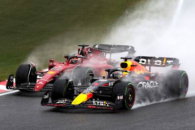Max Verstappen gegen Charles Leclerc