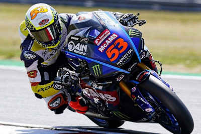 Tito Rabat wird auch in Brands Hatch auf der Yamaha R1 fahren