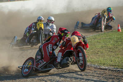 Manuel und Melanie Meier auf Siegkurs vor Mike Frederiksen/Desiree Holstein