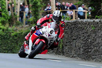 2013 gewann Michael Dunlop für Honda UK die Superbike-TT