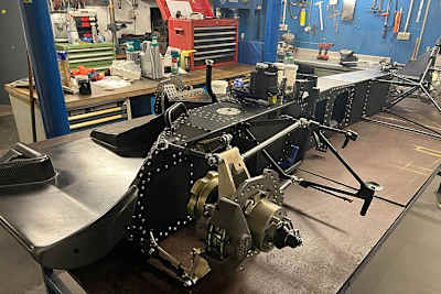 Der Seitenwagen wird bei Steinhausen Racing für die Saison 2023 vorbereitet