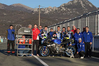 Mit Stolz wird der neue Streckenrekord in Rijeka vom gesamten Team präsentiert