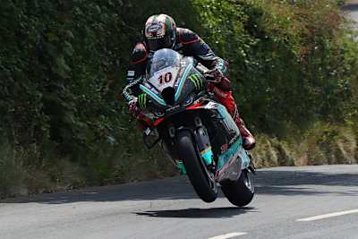 Peter Hickman absolviert in Imatra einen Gastauftritt bei der IRRC