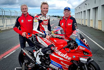 Philip Neill, Davey Todd, Hector Neill (vlnr.)