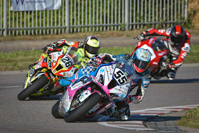 David Datzer (55) vor Didier Grams (26) und Jorn Hamberg