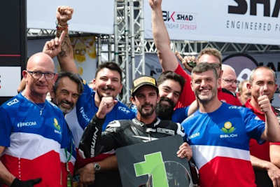 Heute jubelt Davide Giugliano über die Erfolge seiner Piloten