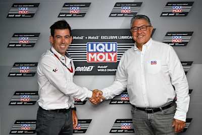 Carlos Ezpeleta (Dorna) und Peter Baumann (Liqui Moly)
