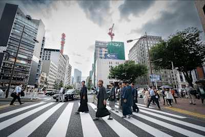 Im Kimono ging es durch das Ginza-Viertel