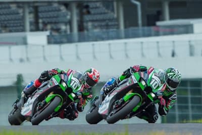 Alex Lowes und Jonathan Rea: Hier beim Suzuka-Test vor einigen Wochen