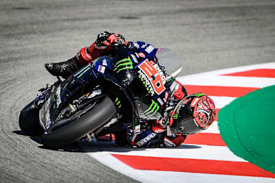 Im Vorjahr begeisterte Fabio Quartararo beim Catalunya-GP, inklusive «shoulder down»