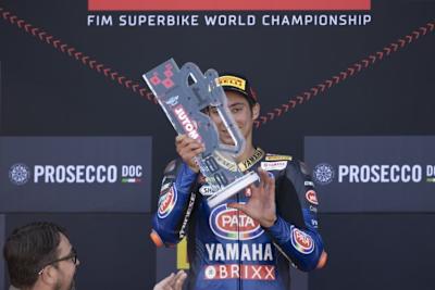 Toprak Razgatlioglu räumte in Donington alle Siege ab