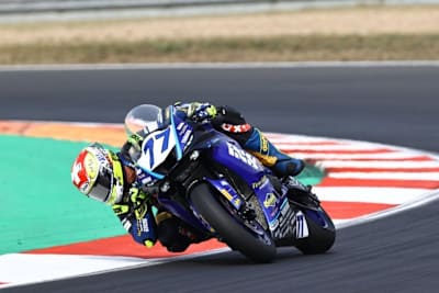 Wer könnte einem besser die schnellste Linie zeigen als Supersport-Weltmeister Dominique Aegerter?