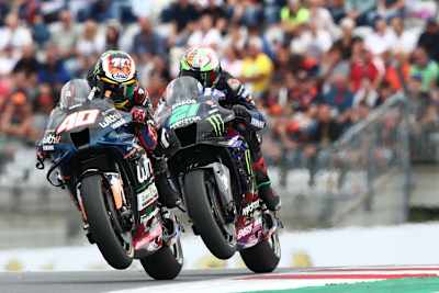 Darryn Binder im Kampf mit Franco Morbidelli