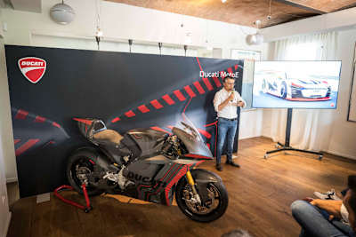 Vincenzo De Silvio mit der V21L 