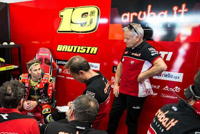 Auch Serafino Foti (li) lauchten den Aussagen von Alvaro Bautista