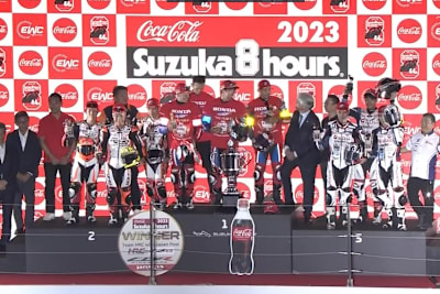 Honda nimmt das gesamte Podium in Beschlag