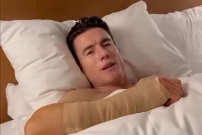 Die Operation an der rechten Hand soll gut verlaufen sein