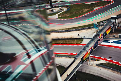 Brad Binder und die eindrucksvolle Kulisse des 5,5 km langen COTA