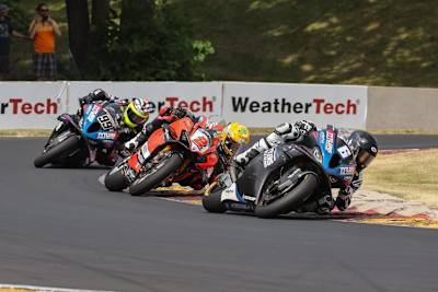 Cameron Beaubier vor Josh Herrin und PJ Jacobsen