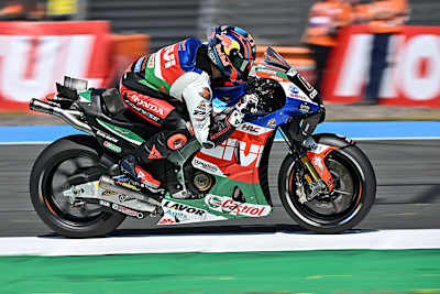Stefan Bradl: Nur Platz 21 am Freitag