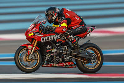 Der Tank an der Honda war zu groß