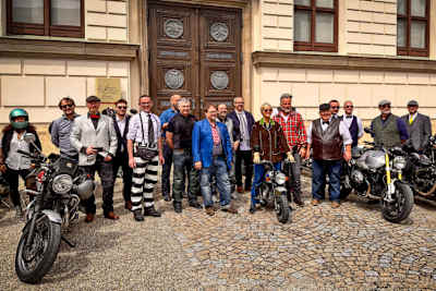 Regenburg war eine von 30 Städten, in denen sich die Motorradfahrer in Deutschland trafen