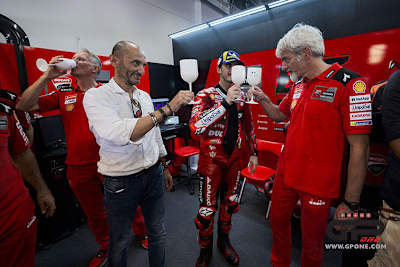 Am Sonntag in Misano: Domenicali mit Bagnaia und Gigi DallI'Gna