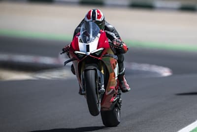 Die neue Ducati V4R soll in der Superbike-WM 2023 für Furore sorgen