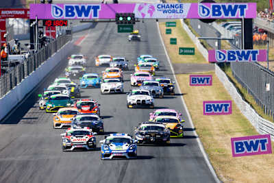  David Jahn und Jannes Fitthe fuhren vom Start weg an der Spitze des Feldes