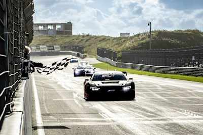 Mattia Drudi und Ricardo Feller sind GT World Challenge Europe Sprint Cup-Meister!